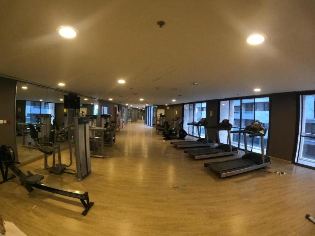 Al Fares Luxury Furnished Apartment-Damac Tower Экстерьер фото
