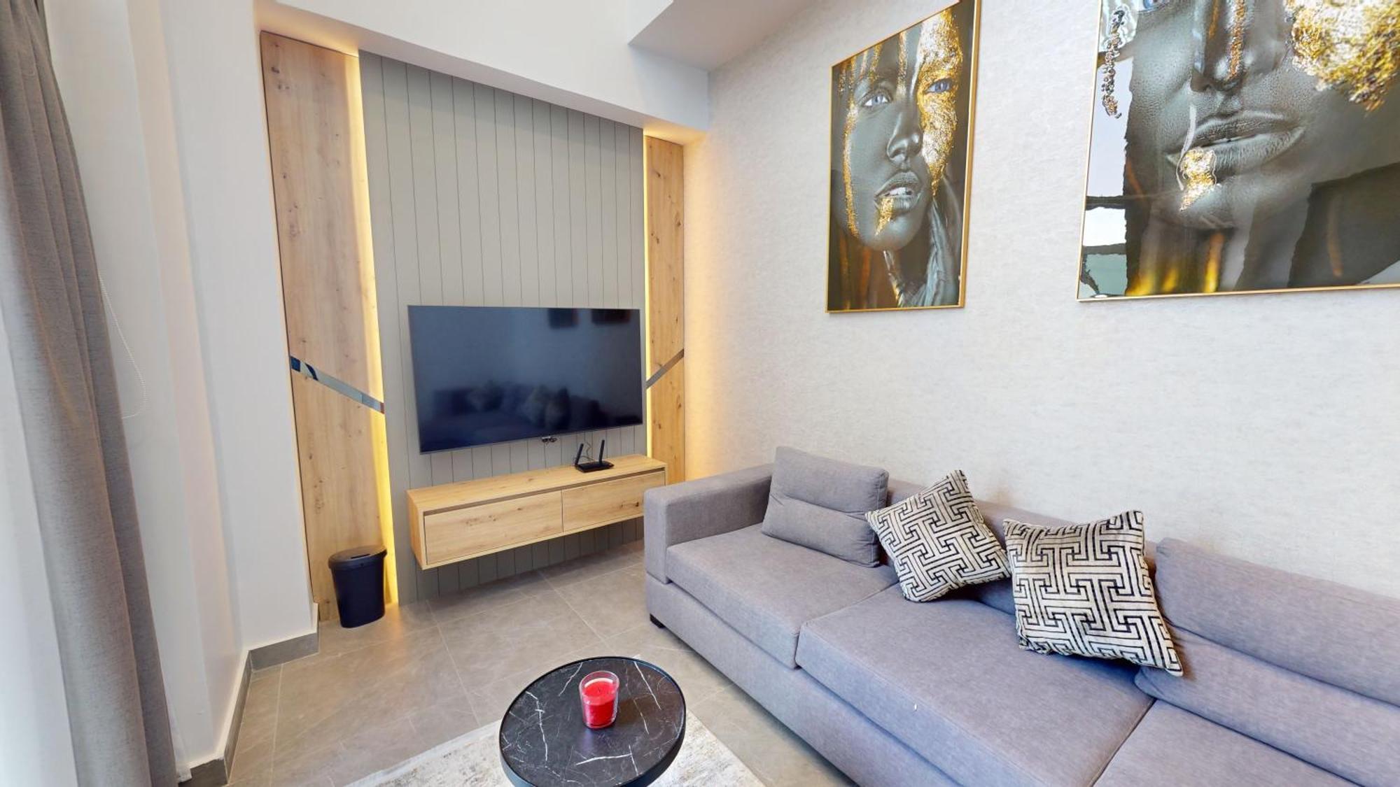 Al Fares Luxury Furnished Apartment-Damac Tower Экстерьер фото